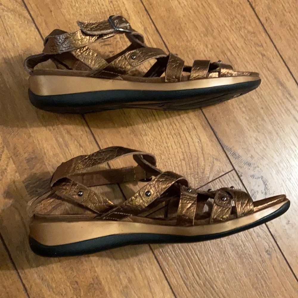 SoftWalk Bronze Strappy Shoes